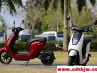 没人碰电动车自己响了咋回事