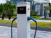 外面充电桩是如何使用的？充电桩使用注意事项