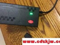 电动自行车充电器绿灯亮不充电哪里有问题