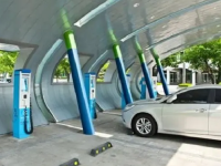 附近的快速充电站如何选择？快充充电站的类型介绍